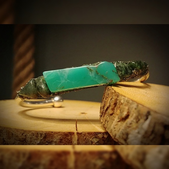 Handcrafted bangle cuff bracelet - Picture 1 of 5